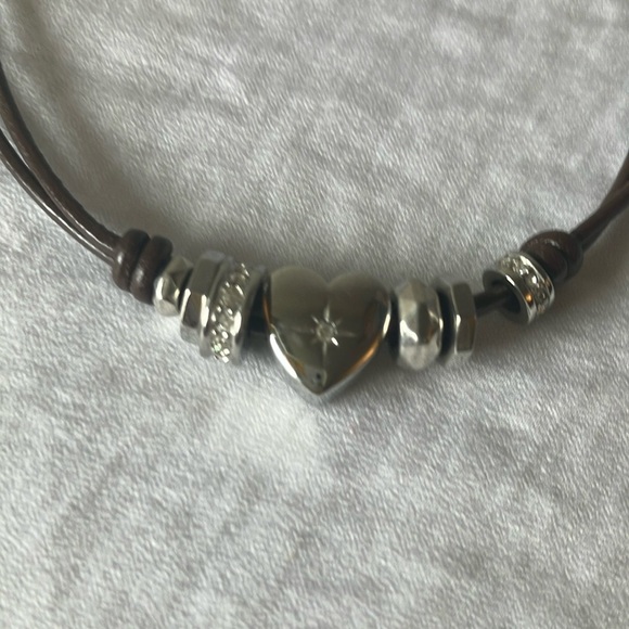 Fossil: Silver Tone Heart Charm Bracelet- Faux Leather Adjustable bracelet - Picture 3 of 15